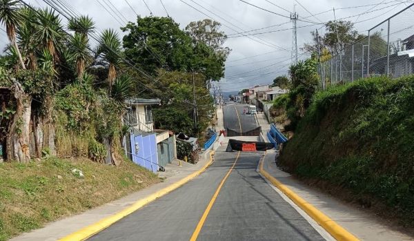 Nuevo puente sobre el Río Ipís conectará Goicoechea y Coronado tras un año de espera