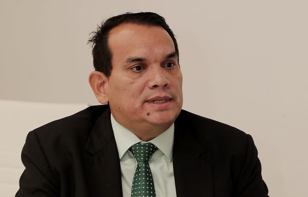 Corte amplía suspensión de Randall&hellip;