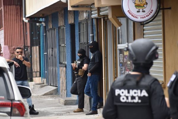 Operativo contra narcomenudeo cerca de&hellip;