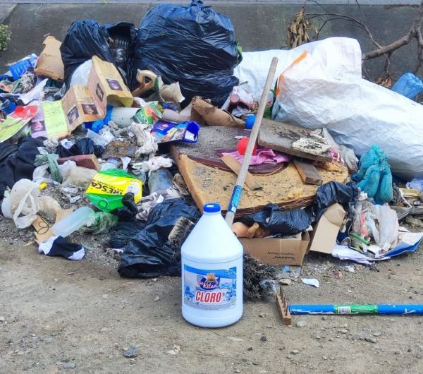 Basura en vías públicas evidencia irresponsabilidad ciudadana en Goicoechea