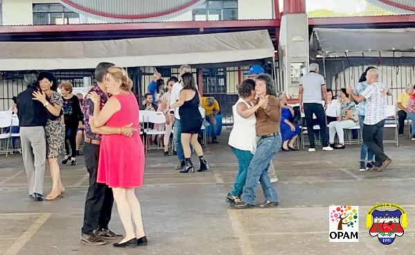 MUNICIPALIDAD DE GOICOECHEA INVITA A ADULTOS MAYORES A TARDE GRATUITA DE BAILE EN GUADALUPE